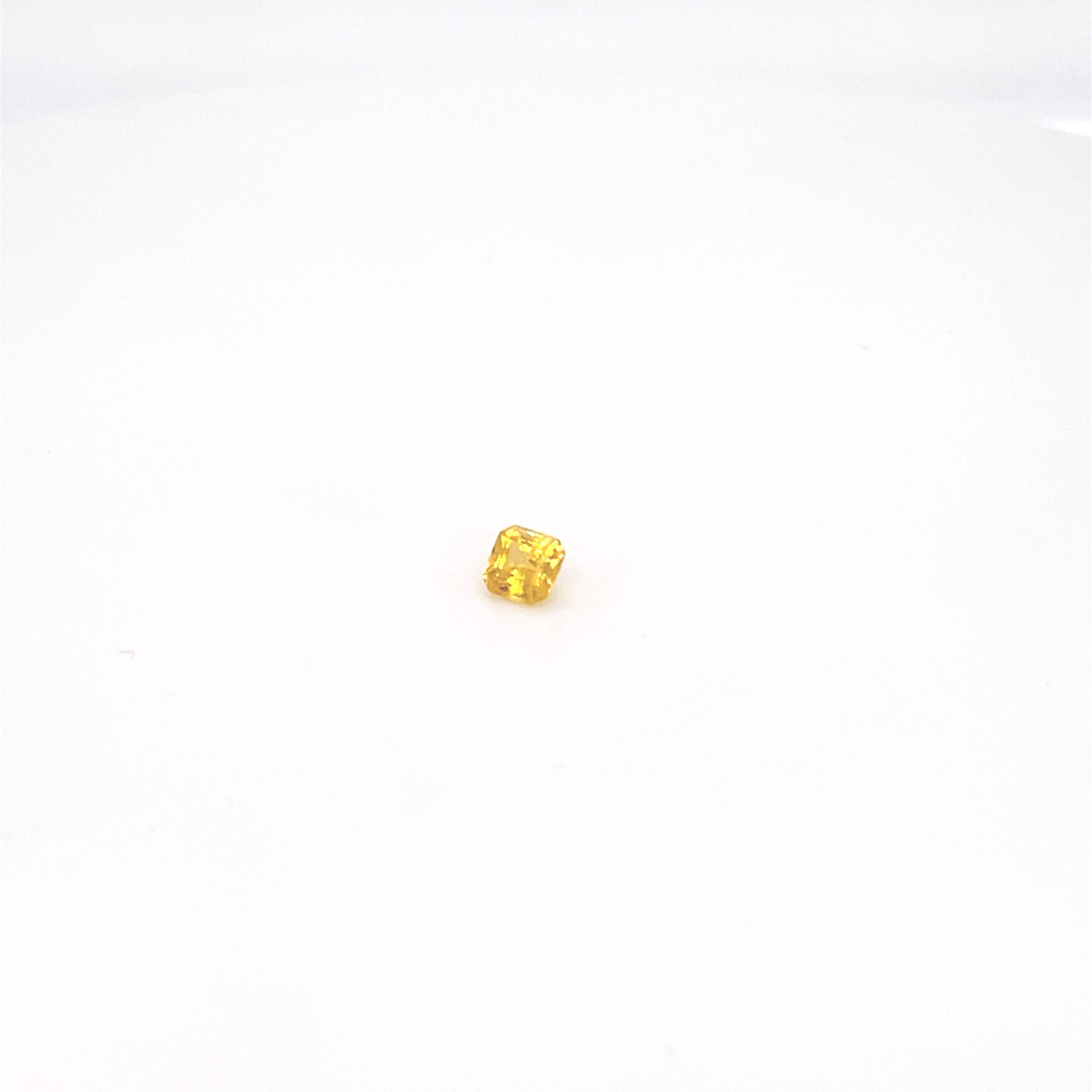 yellow-asscher-Sapphire-265