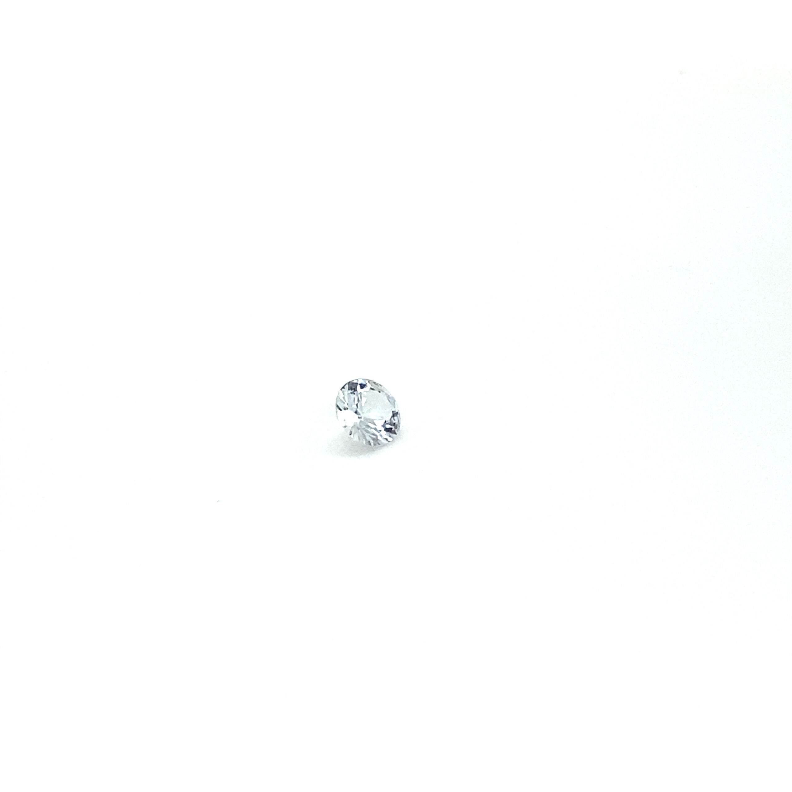 white-round-Sapphire-573.3