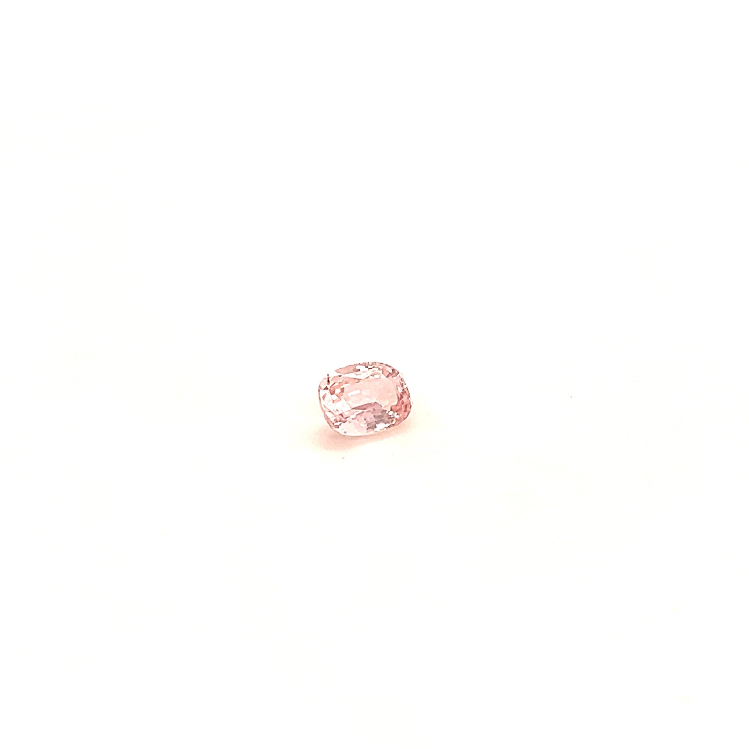 Padparadscha-cushion-Padparadscha-1398