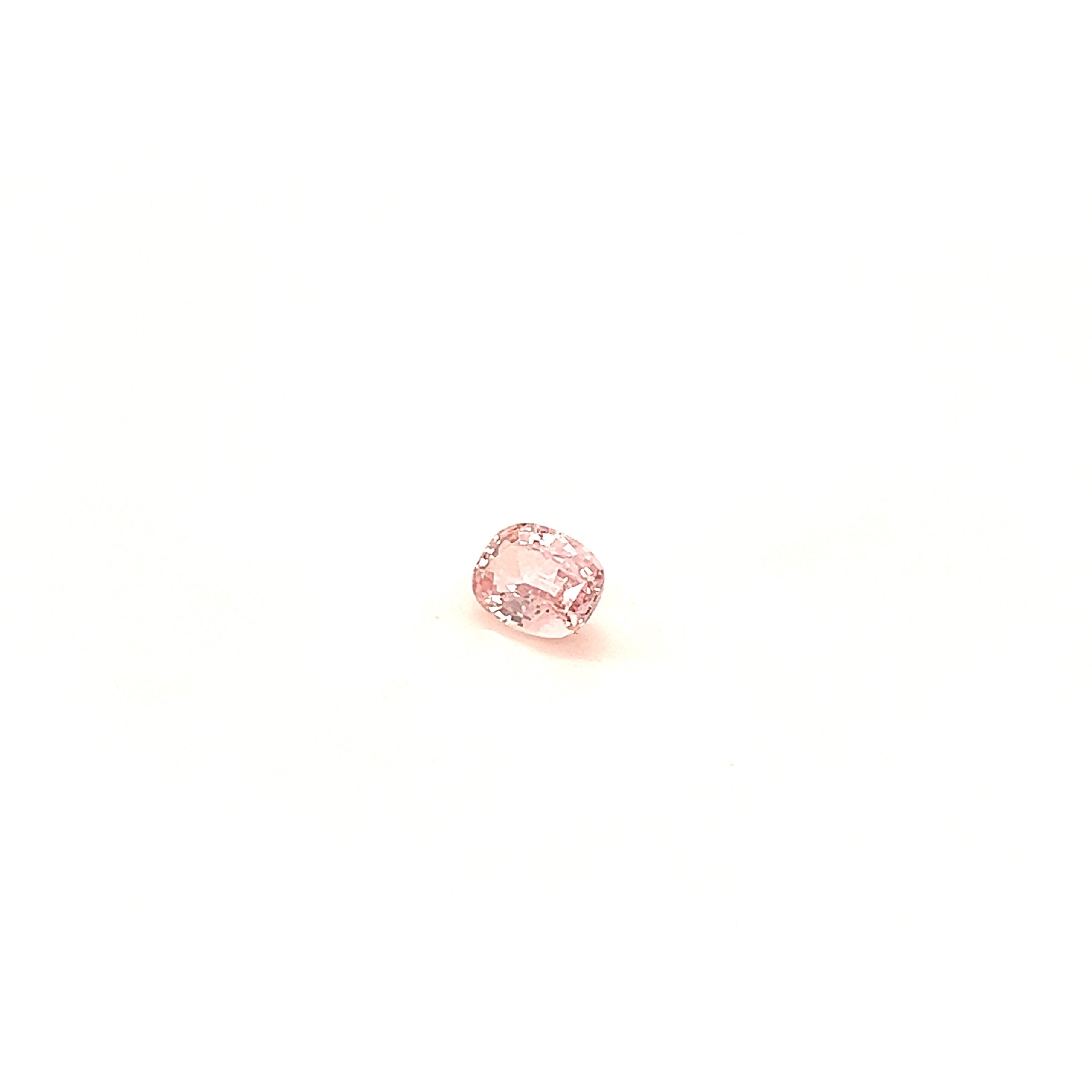 Padparadscha-cushion-Padparadscha-1398