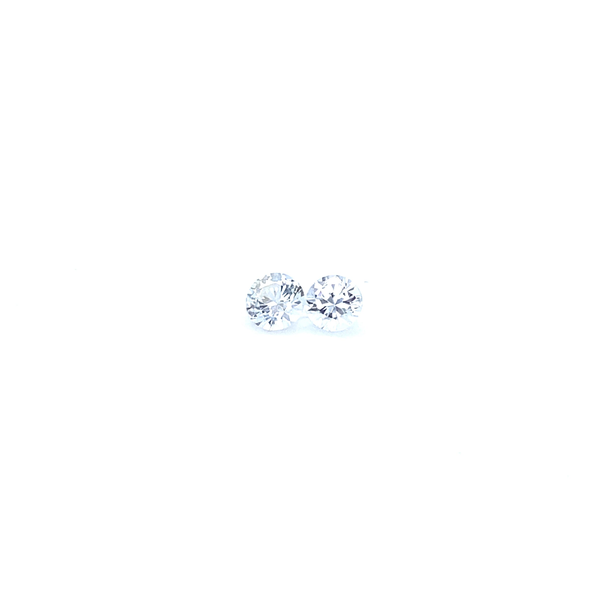 white-round-Sapphire-864