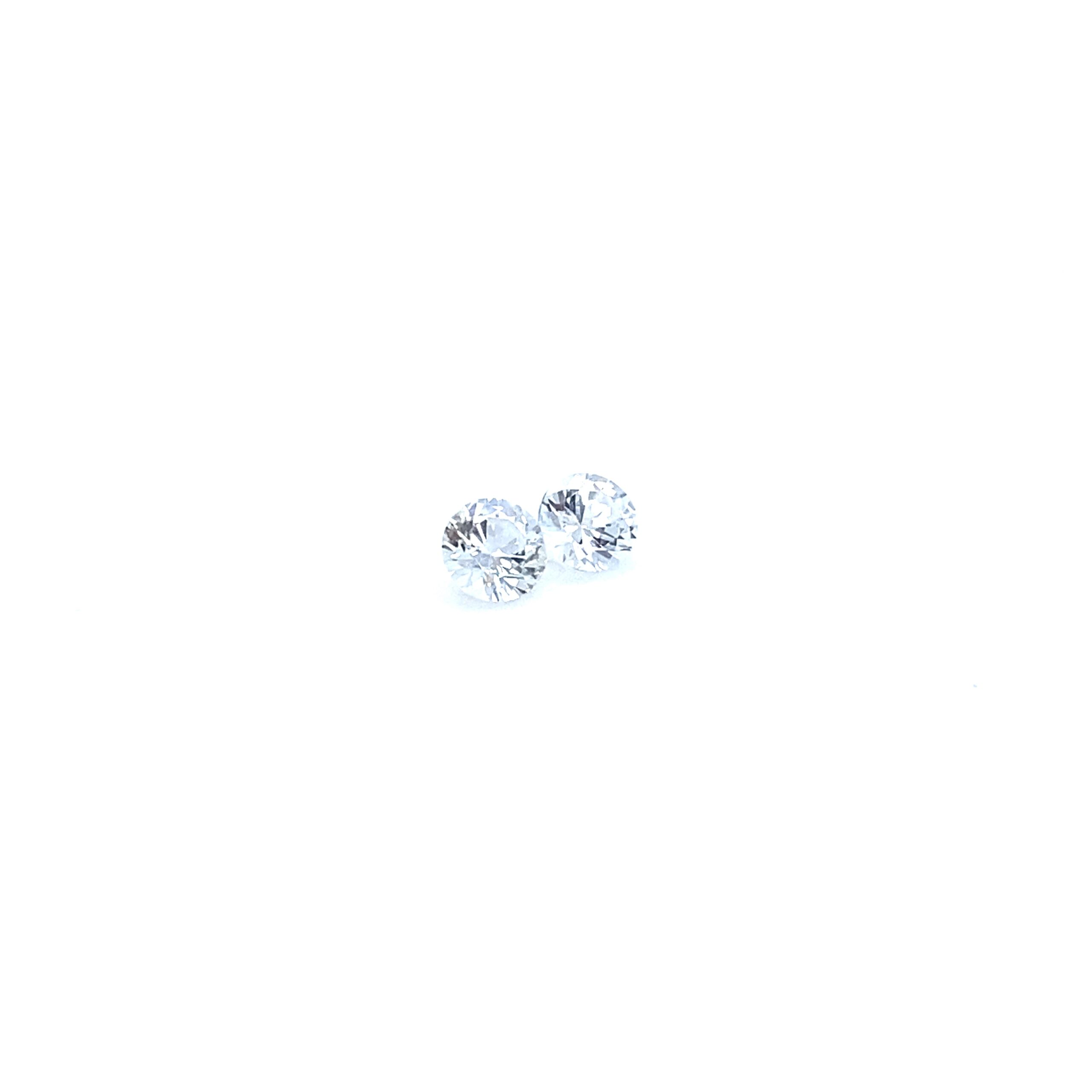 white-round-Sapphire-864