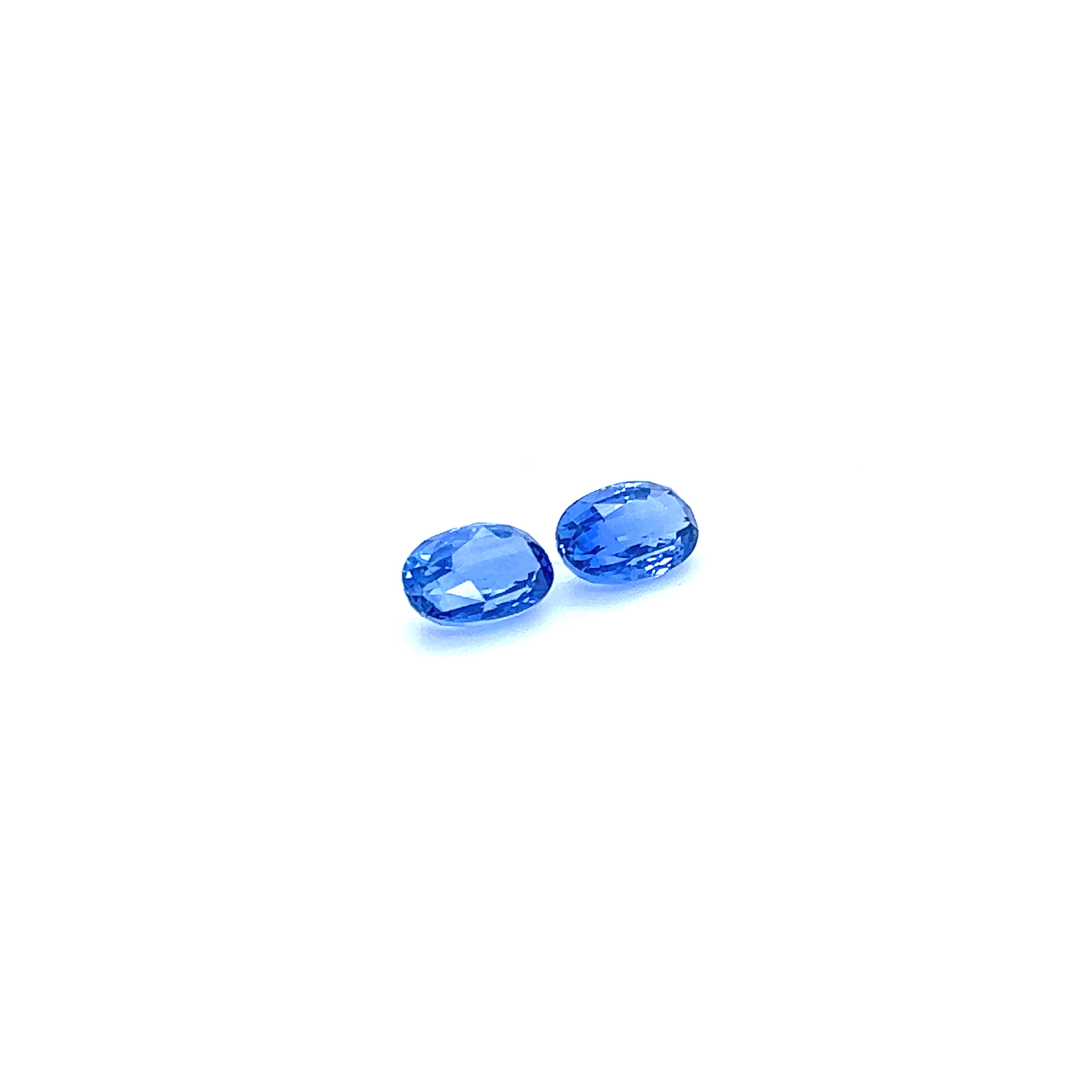 blue-oval-Sapphire-1827