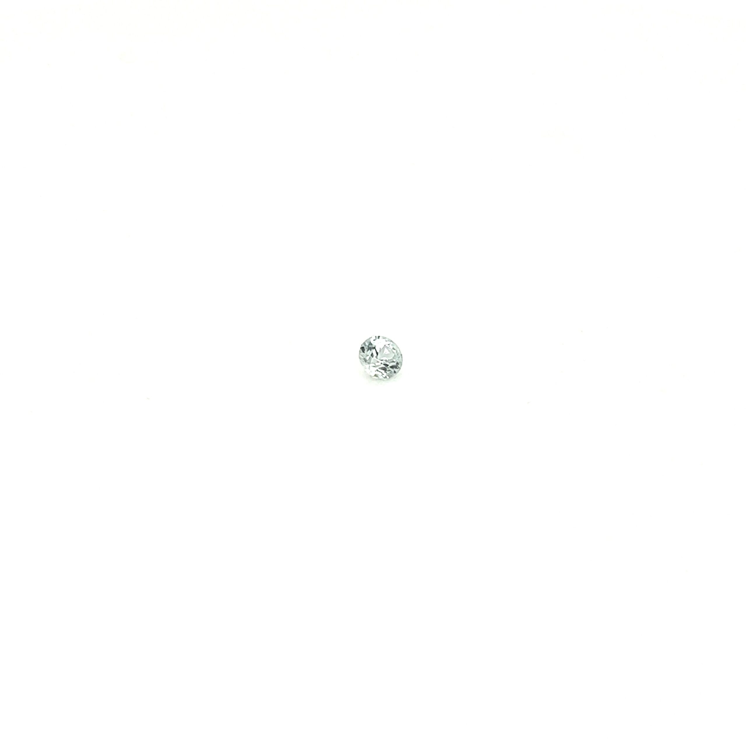 white-round-Sapphire-5989